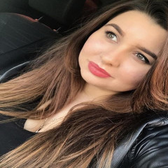 RuthLoi40`s avatar