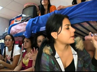 College hotty gets drilled