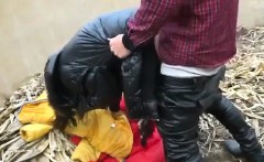 Chinese Creampie On A Garbage Dump