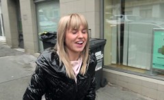Real Public Pickedup Babe Gives Wankjob