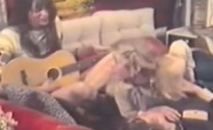 Dansk Skolepiger, 10