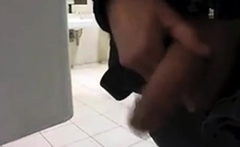 Amazing Guy Cruising In Public Toilet