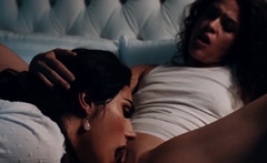 Victoria let TGirl Ariel fucks her pussy