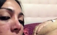 Amateur pussy licking lesbos