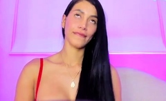 PUSSY BABE BRUNETTE masturbating