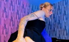 Shemale tranny enjoying solo masturbation