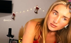 Blonde Teen Solo Masturbating On Webcam