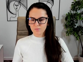 Beauty small tit amateur teen masturbating her shaved pussy