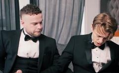 Groom and his best man fucks before the wedding