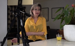 Mature blonde granny loves to masturbate her puss