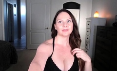 Babe With Big Boobs On Webcam This