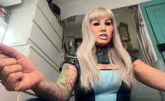 Mistress Ava Von Medisin aka avavonmedisin OnlyFans -