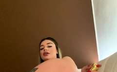 Alice Amateur Blonde Toys Masturbation