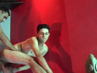 Amateur latino stud barebacked by zaddy
