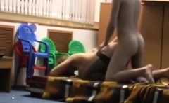 Maman Francaise Baise Au Travail En Levrette - Amateur